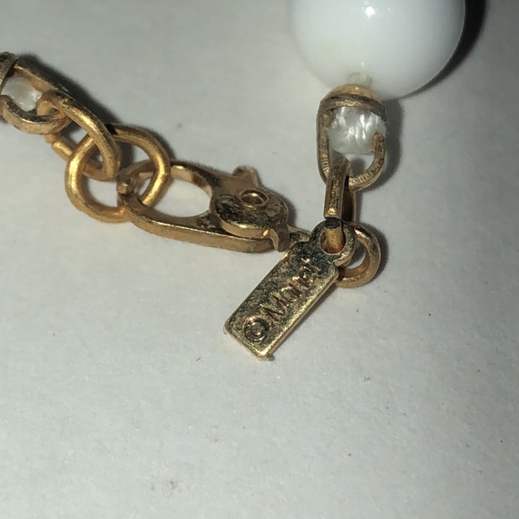 Monet Vintage White Glass Beaded Boho Necklace - Picture 3 of 4